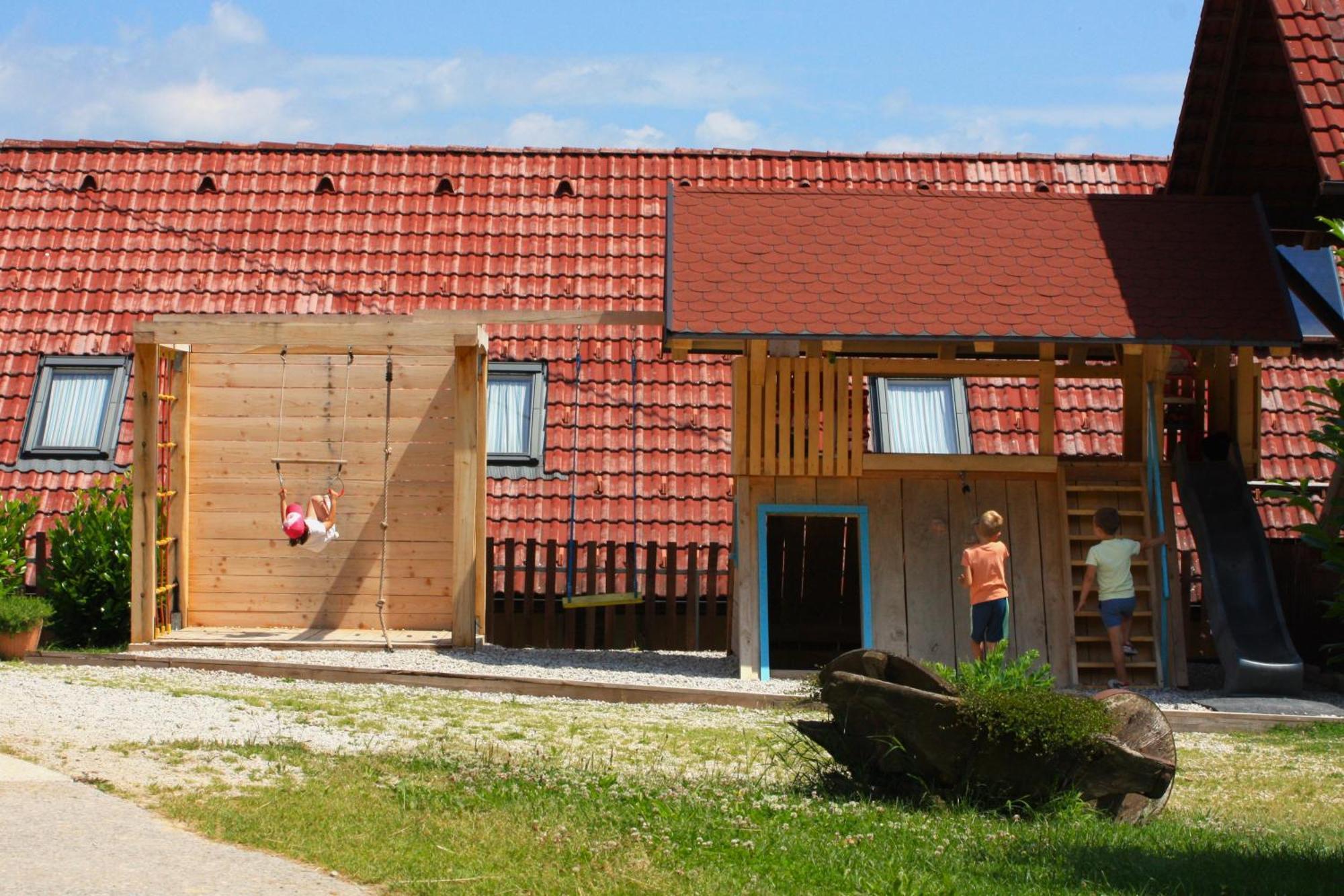 Farm Stay Zevnik Brežice Eksteriør billede