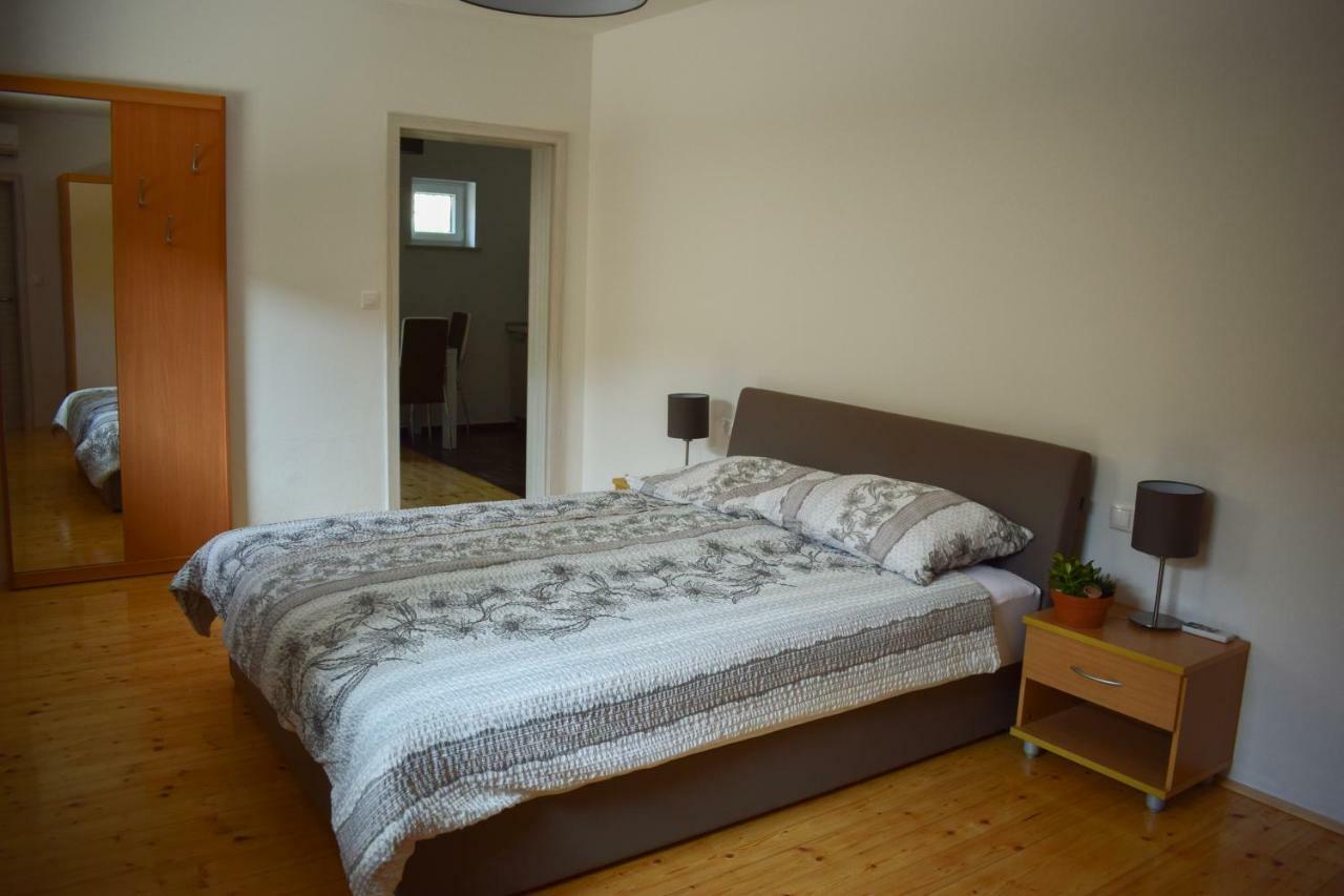 Farm Stay Zevnik Brežice Eksteriør billede