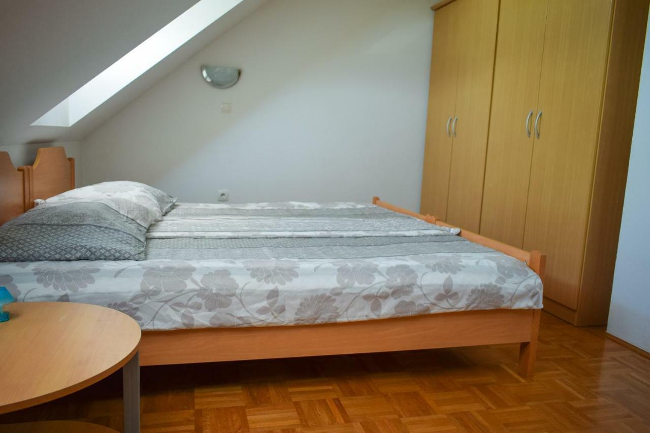 Farm Stay Zevnik Brežice Eksteriør billede